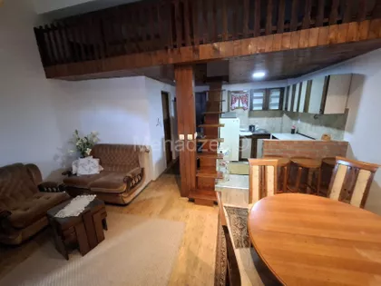 Kneževačka | 4zida.rs