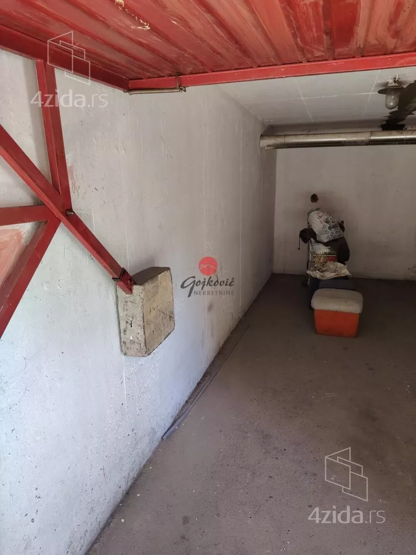 Garaža | 4zida