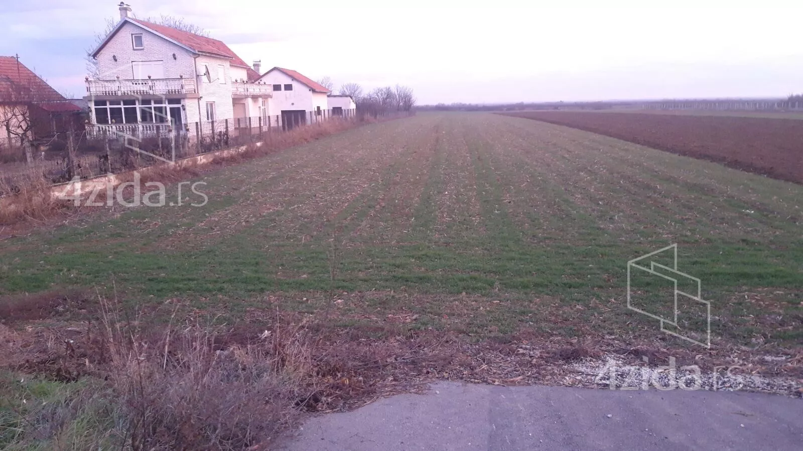 Građevinsko zemljište | 4zida