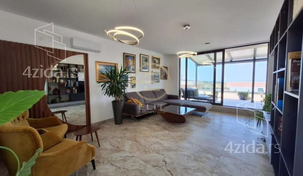 Petosoban stan | 4zida