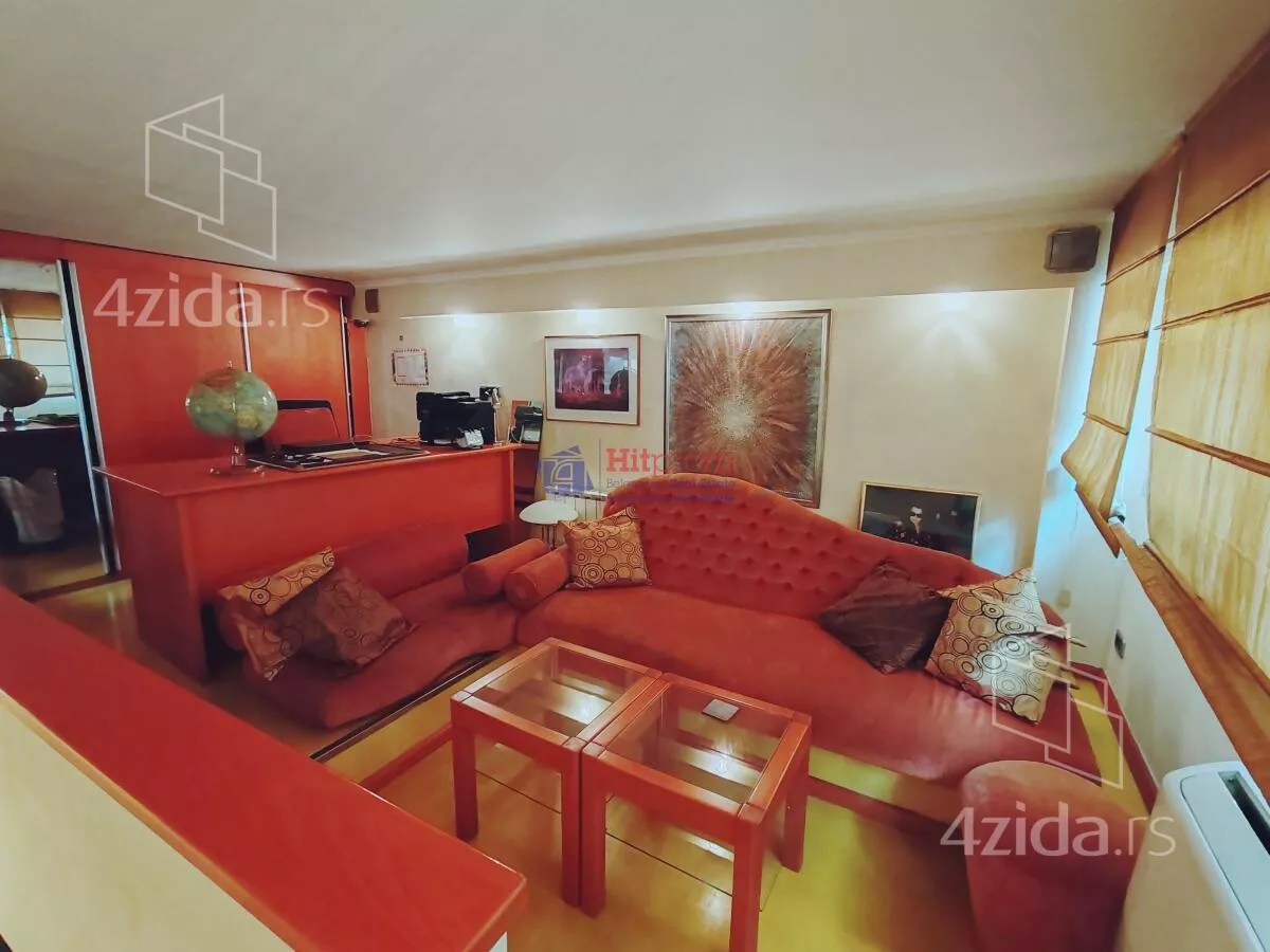 Lokal | 4zida