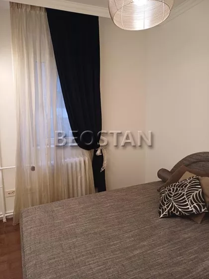 Kapetan Misina | 4zida.rs