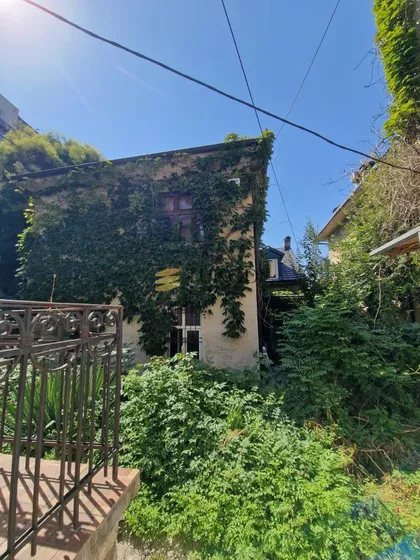 Lamartinova | 4zida.rs