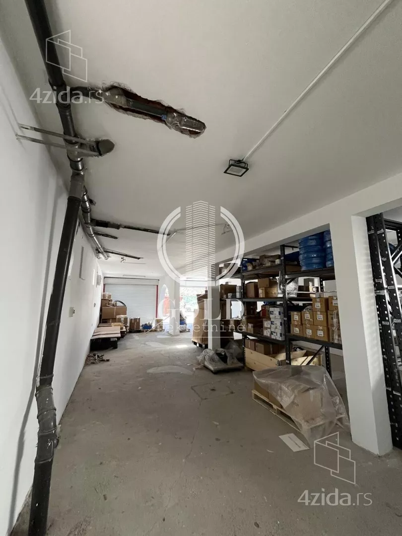 Poslovni prostor | 4zida