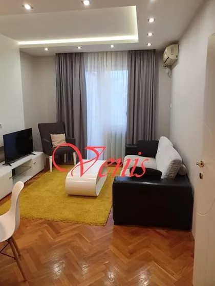 Hadži Ruvimova | 4zida.rs