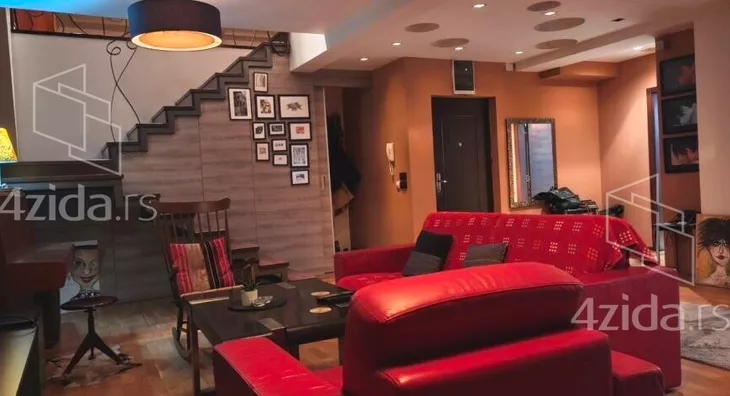 Petosoban stan | 4zida