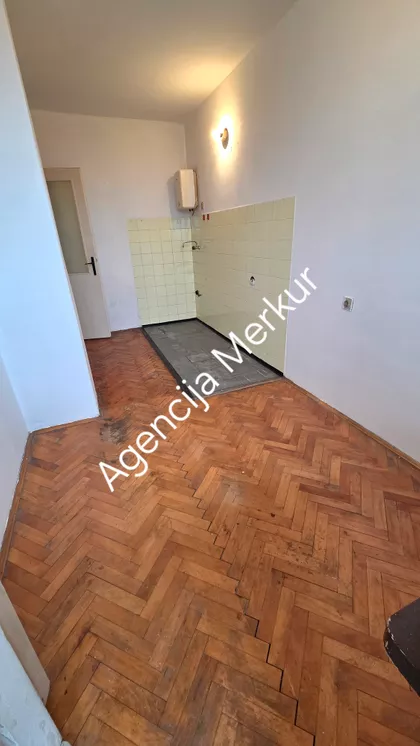 Gradske lokacije | 4zida.rs