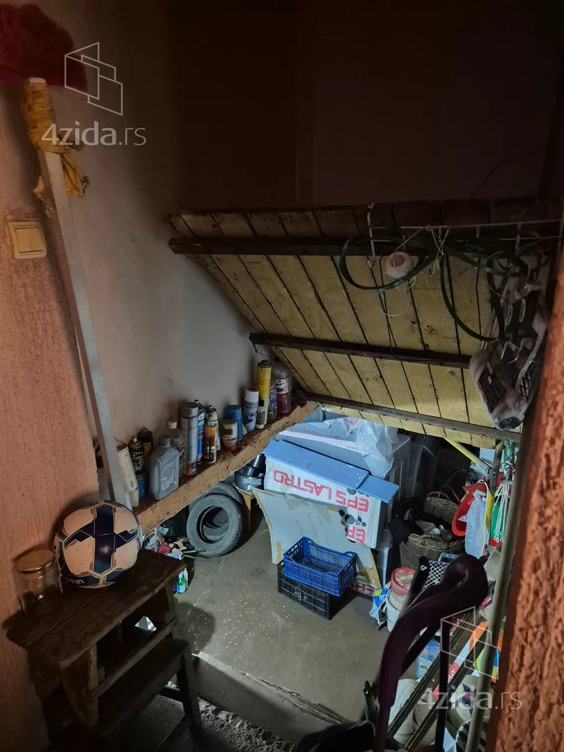 Šestosoban stan | 4zida