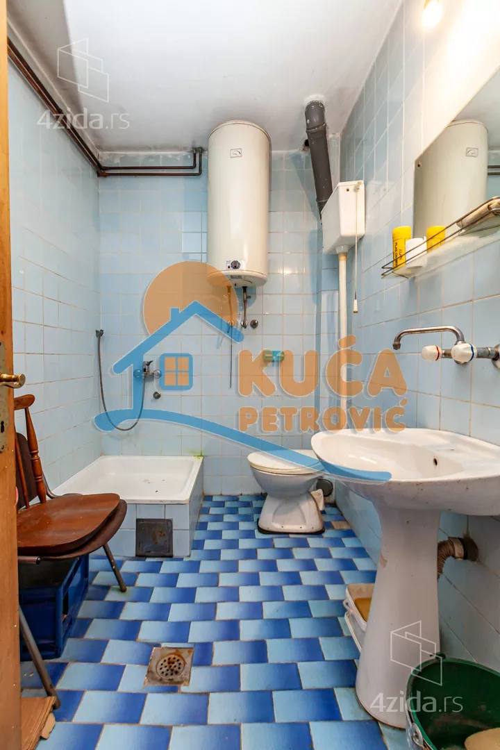 3-etažna kuća | 4zida