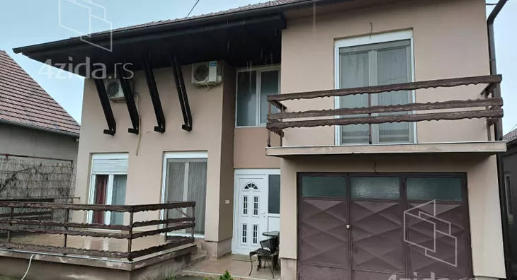 3-etažna kuća | 4zida