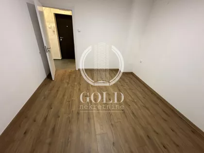 Pariske komune | 4zida.rs