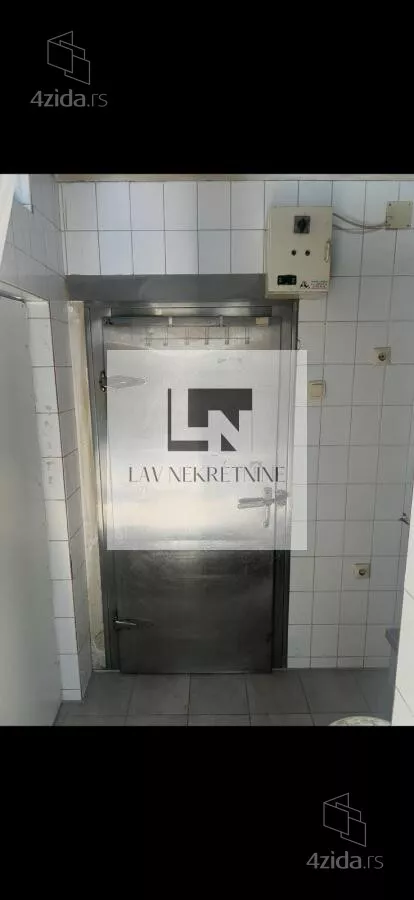 Lokal | 4zida