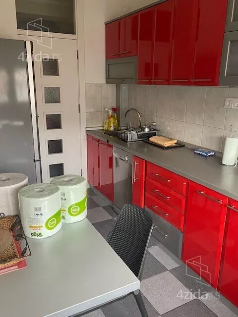 Kragujevac, Gradske lokacije, Erdoglija, Kopaonička 9 - 6