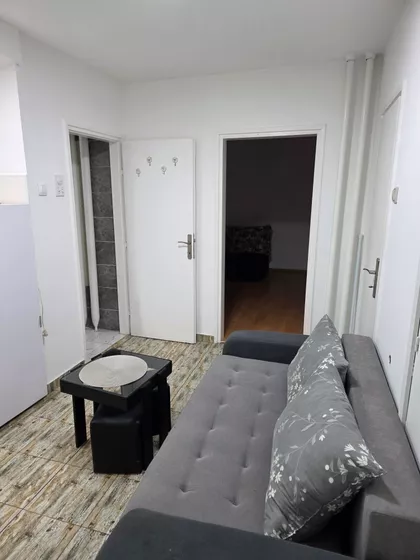 Veljka Dugoševića 136 | 4zida.rs