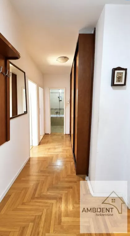 Hadžipopovac | 4zida.rs