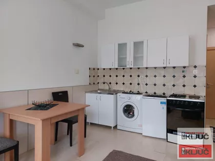 Novo Naselje | 4zida.rs