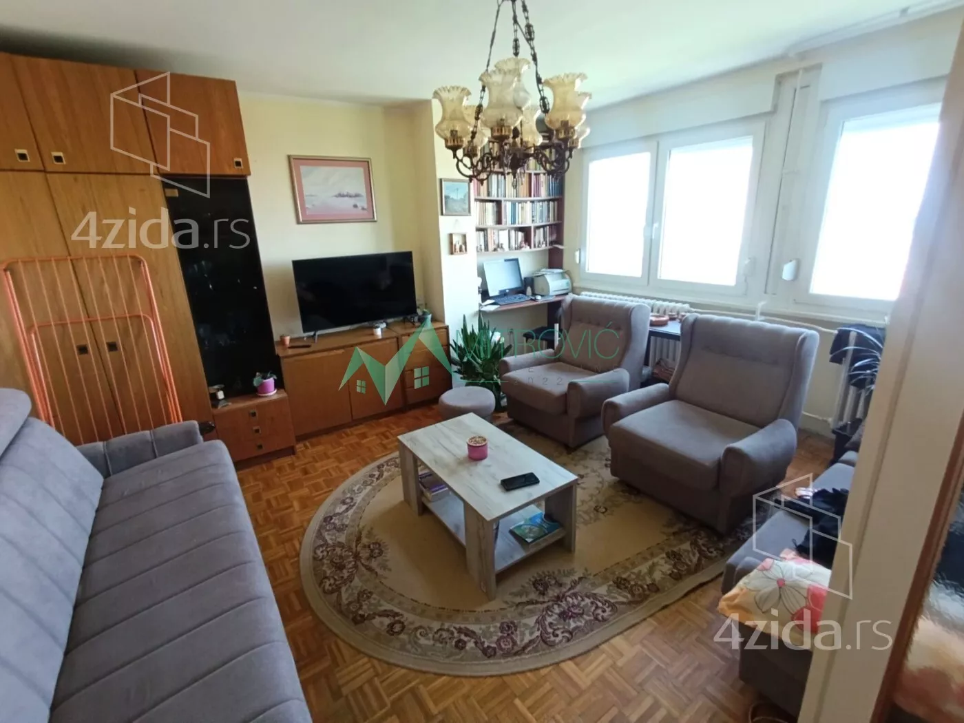 Trosoban stan | 4zida