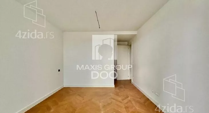 Četvoroiposoban stan | 4zida