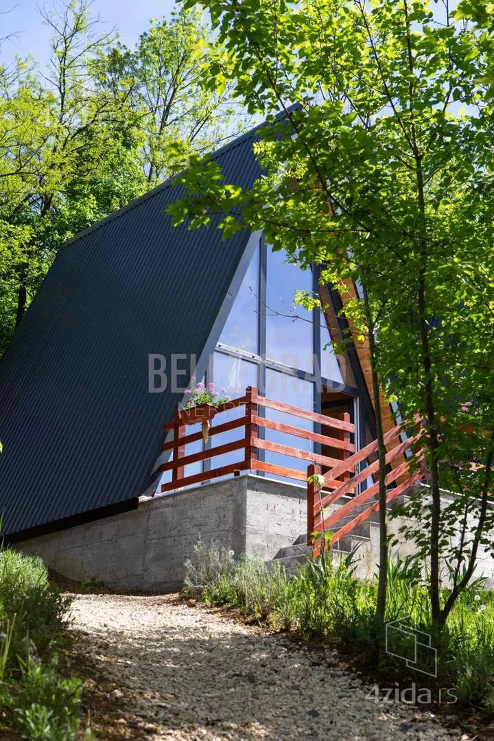 Ugostiteljski objekat | 4zida