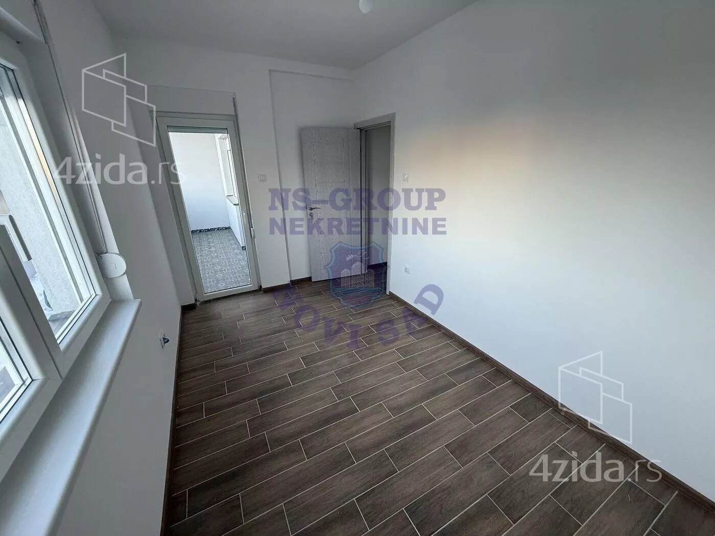 Četvoroiposoban stan | 4zida