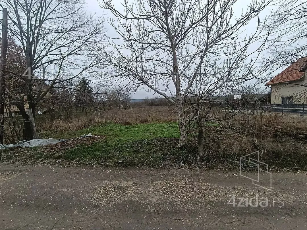 Građevinsko zemljište | 4zida