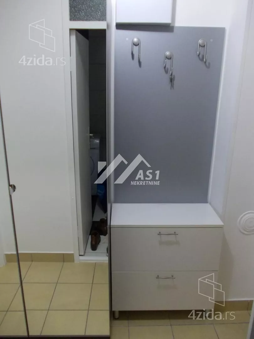 Garsonjera | 4zida