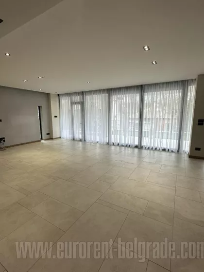 VOŽDOVAC | 4zida.rs