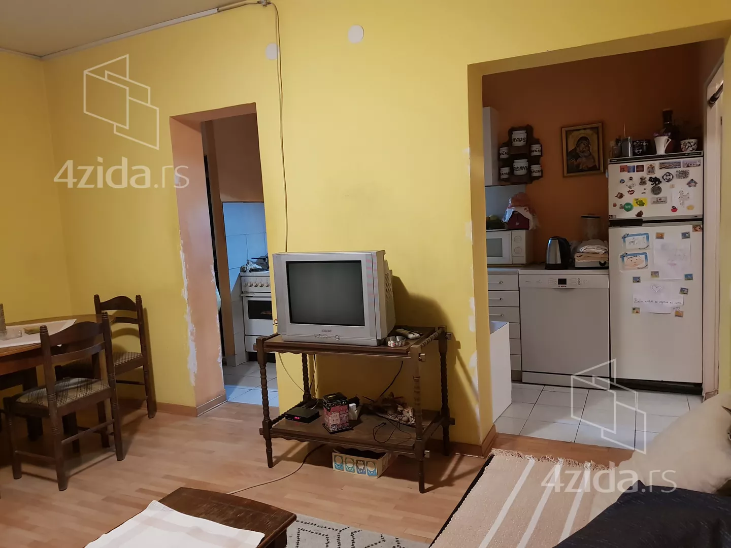 Troiposoban stan | 4zida