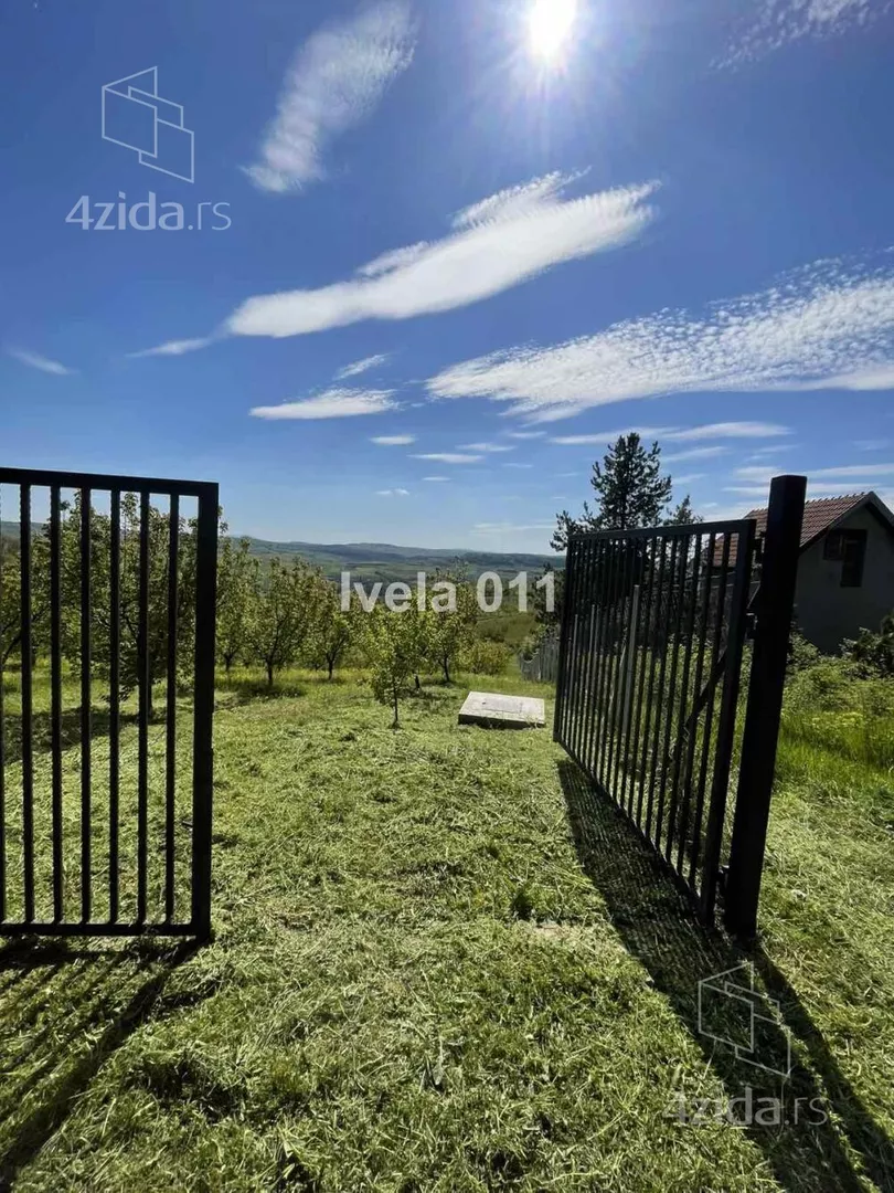 Građevinsko zemljište | 4zida