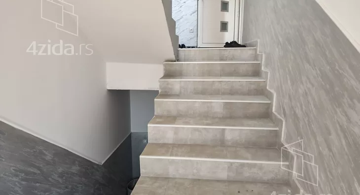 3-etažna kuća | 4zida