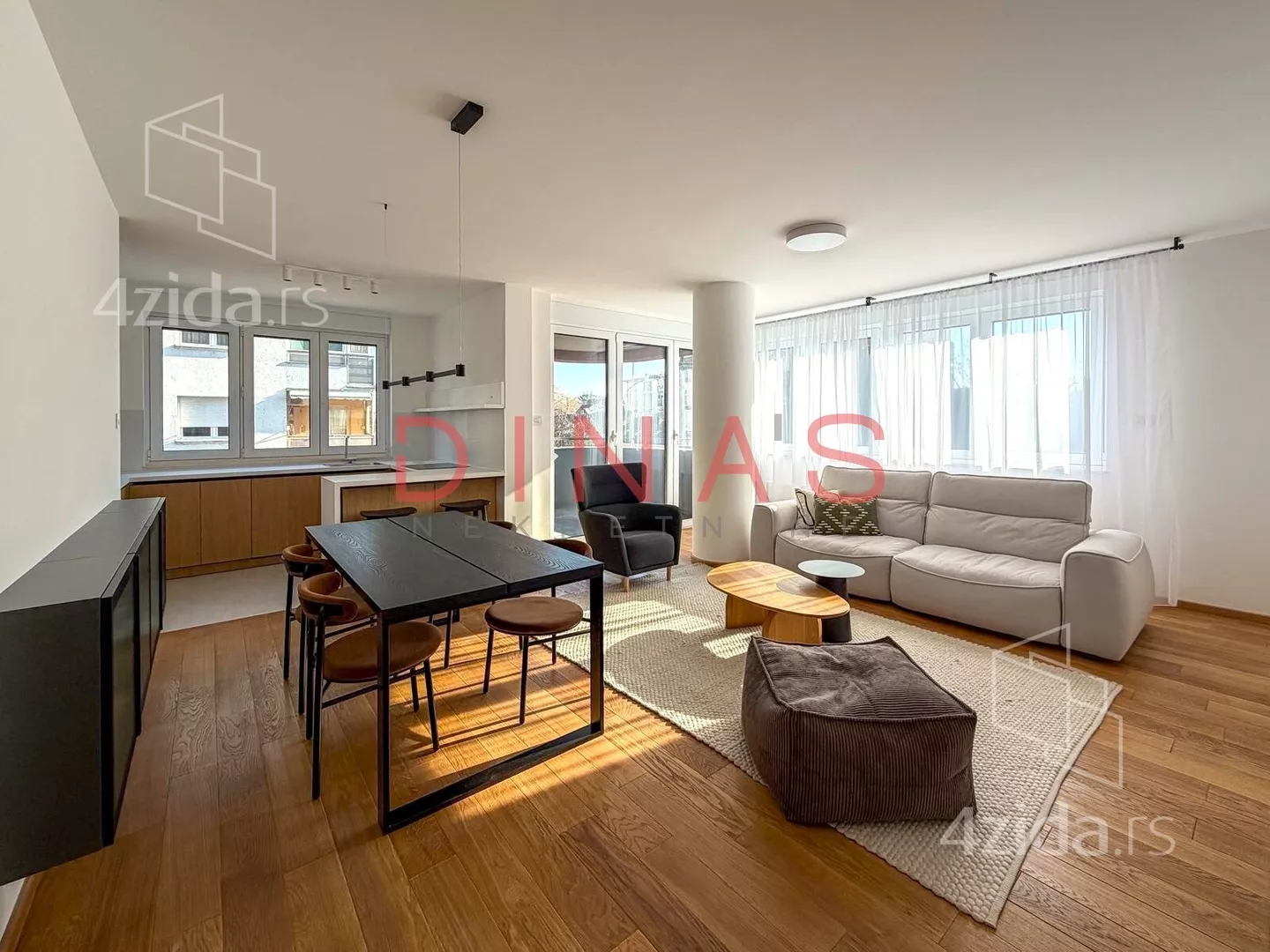 Četvorosoban stan | 4zida