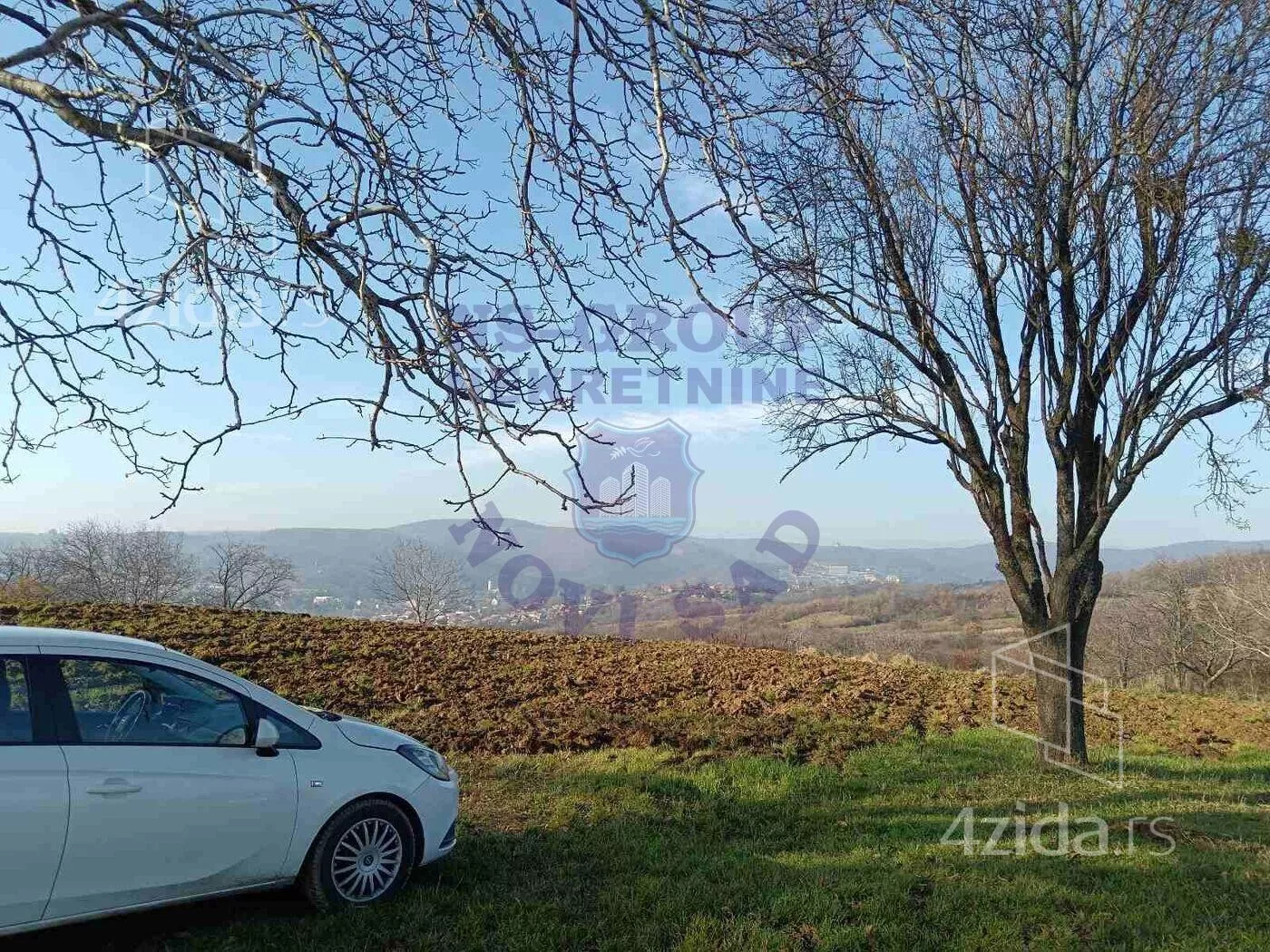 Građevinsko zemljište | 4zida