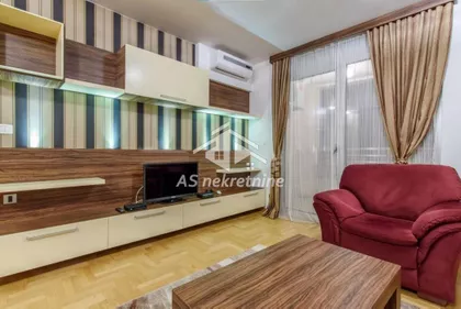 Južni Bulevar | 4zida.rs