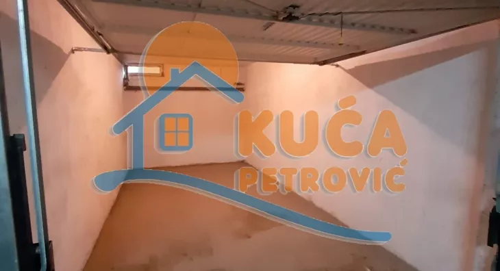 Garaža | 4zida