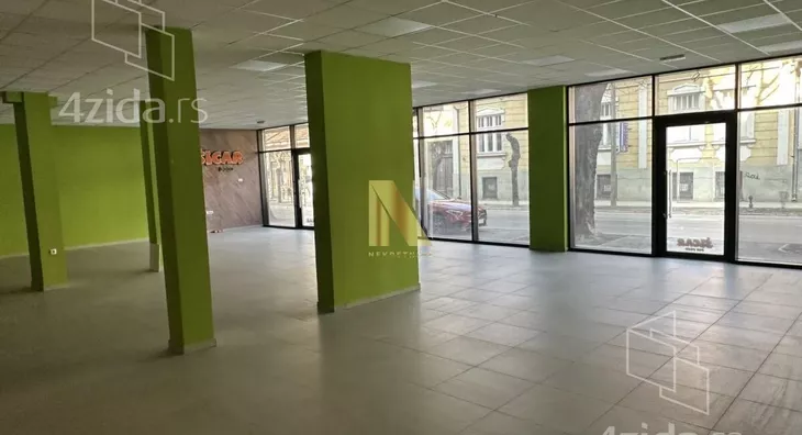 Poslovni prostor | 4zida