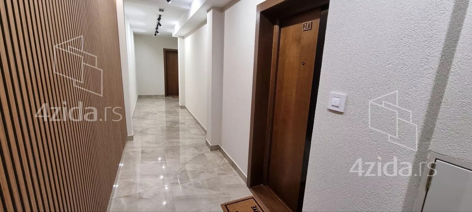 Garsonjera | 4zida