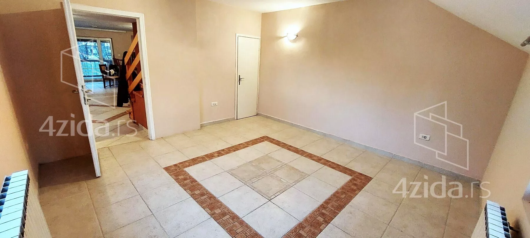 Petosoban stan | 4zida