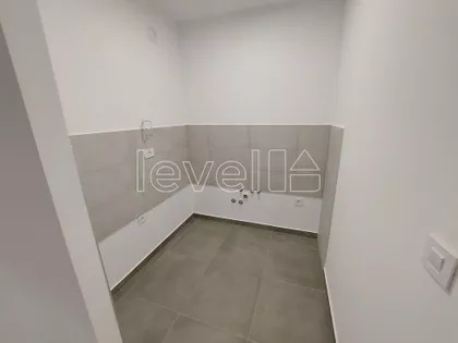Novo Naselje | 4zida.rs