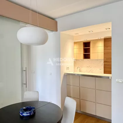 Omladinskih brigada | 4zida.rs