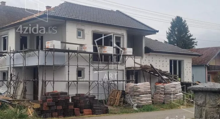 Kuća | 4zida
