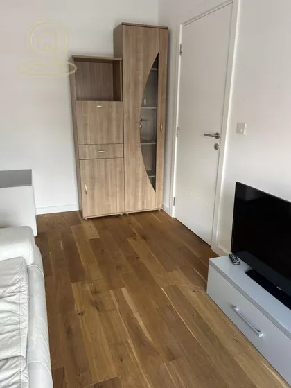 Južni Bulevar | 4zida.rs