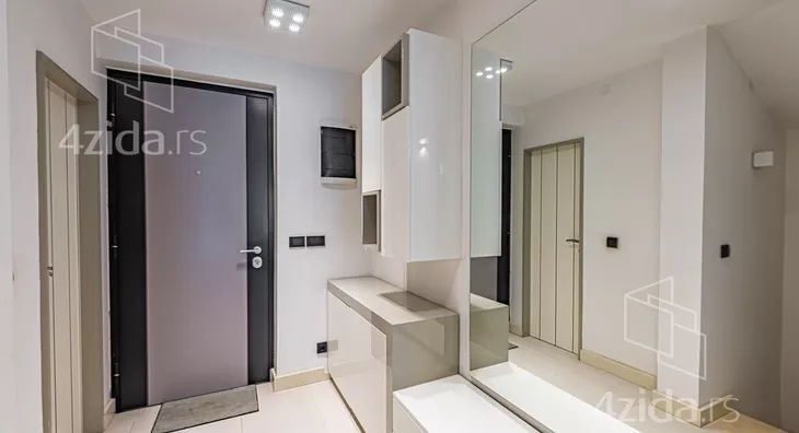 4-etažna kuća | 4zida