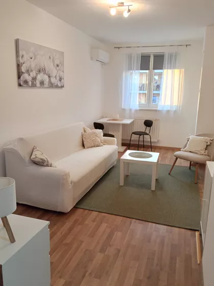 Kireška 59L | 4zida.rs