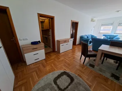 Albanske Spomenice 12 | 4zida.rs