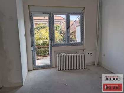 Sremska Kamenica | 4zida.rs