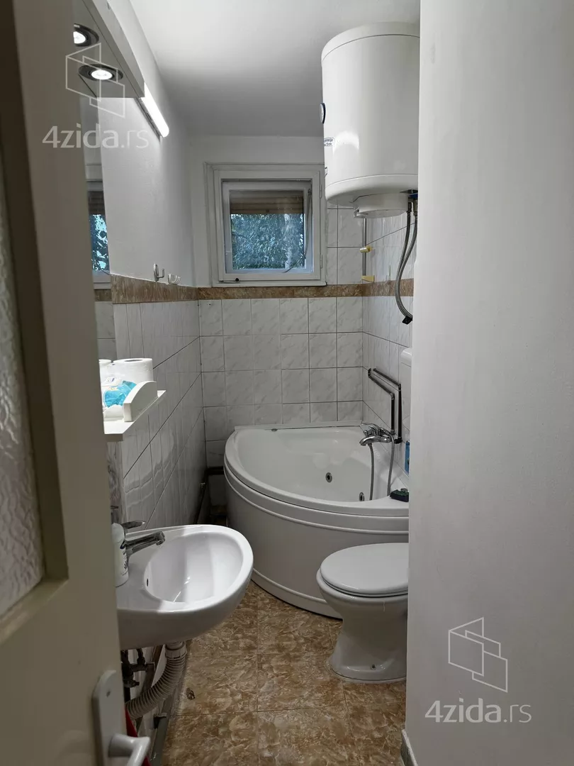 Jednosoban stan | 4zida