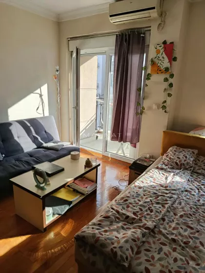 Crveni Krst Vračar | 4zida.rs