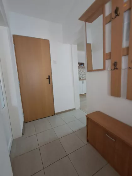 Sarajevska | 4zida.rs