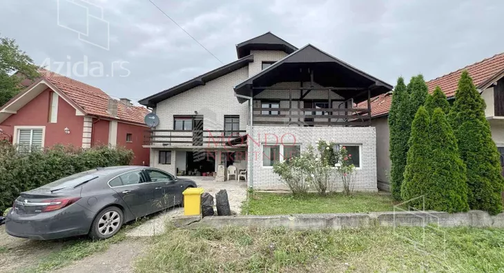 Kuća | 4zida