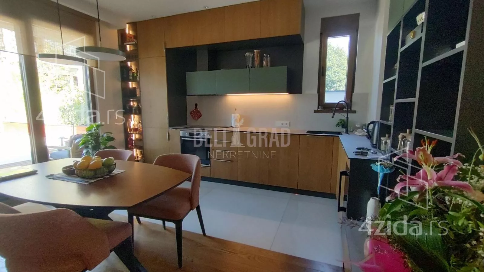 Četvorosoban stan | 4zida